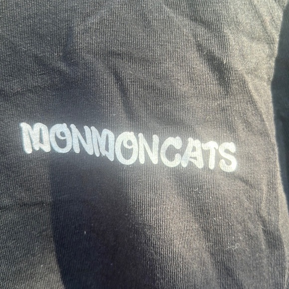 Monmoncats NWOT Butterfly Cats graphic down both long sleeves 100% cotton size L - Picture 3 of 8